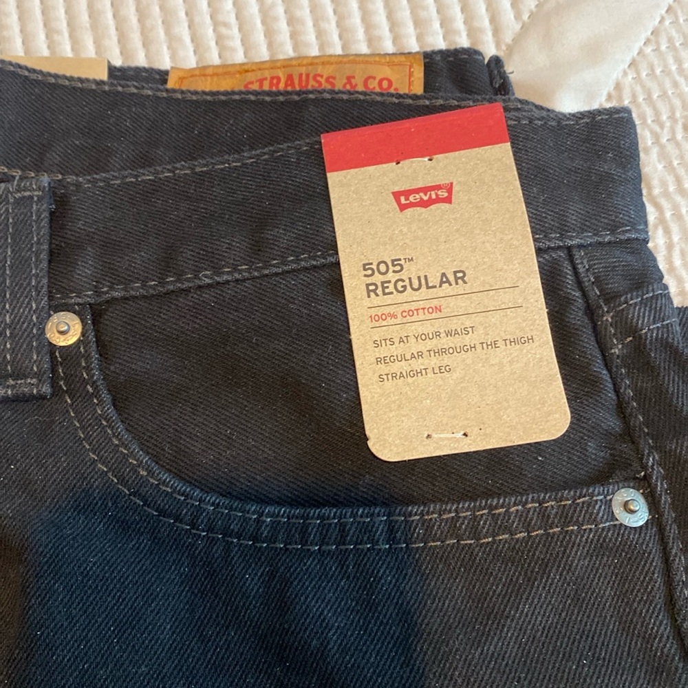 Levis 505 black straight leg jeans. Brand new